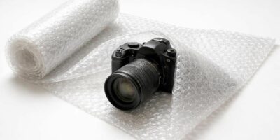 découvrez la méthode idéale pour emballer vos objets avec du papier bulle afin d'assurer une protection optimale lors du transport ou du stockage.